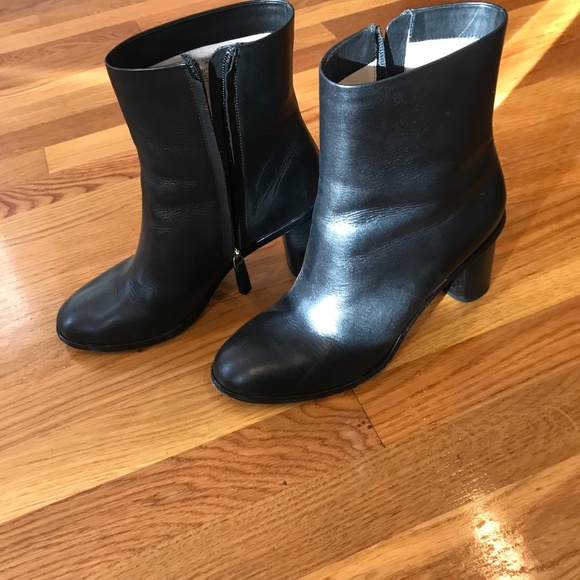 Pour La Victoire Women's Iris Ankle Boot - Picture 7 of 8